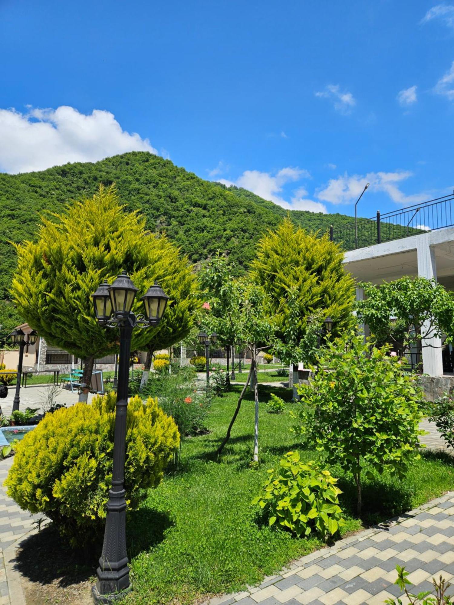 Qax-Residence-Hotel-Restoran Exteriör bild
